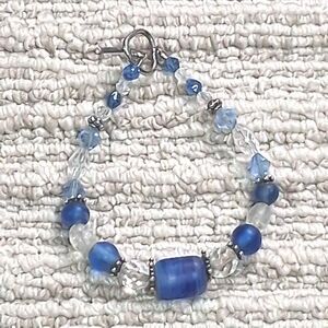 Blue Clear Beaded Bracelet Silver Tone Heart Toggle Clasp Beaded Strand Jewelry